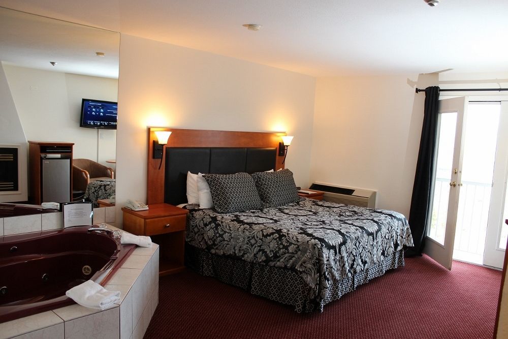 Maverick Motor Inn And Waterslide Kamloops Extérieur photo